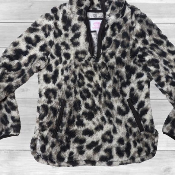 COZY Sherpa Animal‎ Print Pullover Small - Picture 2 of 7